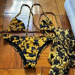 PLT Versace print suit